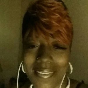 Meet your Posher, Yolanda