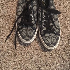 6 hour sale👑authentic 7 1/2 coach shoes