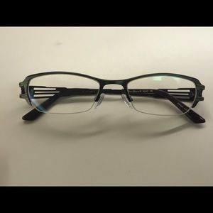 🎉✂️REDUCED✂️🎉. Valerie Spencer ophthalmic