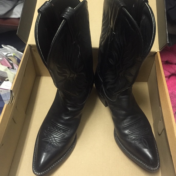 Black All Leather Tony Lama western Boots 6.5
