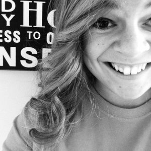 Meet your Posher, Alexandra