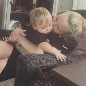 Meet your Posher, Alison