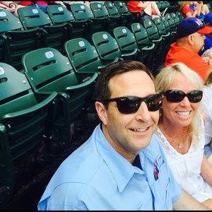 Meet your Posher, Debbie