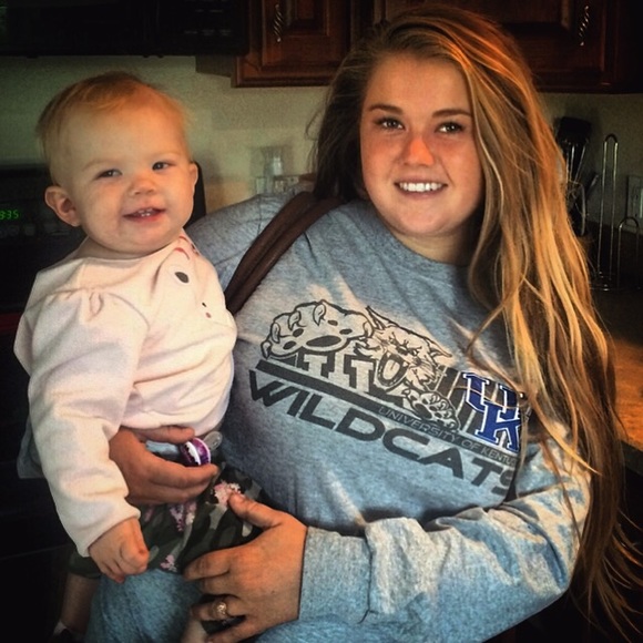 Meet your Posher, Amanda - Picture 1 of 1