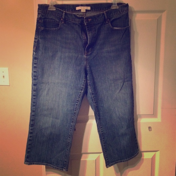 Old Navy "At waist" capris