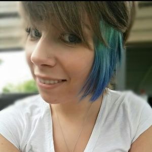 Meet your Posher, Haley