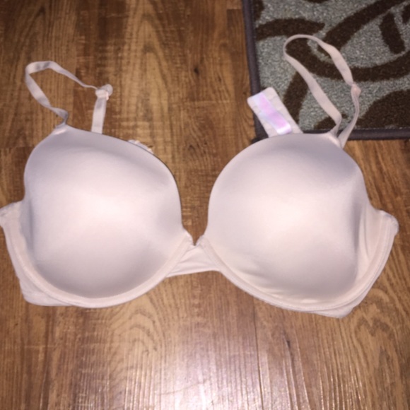 PINK Nude bra