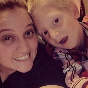 Meet your Posher, Amy