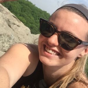 Meet your Posher, Kathryn