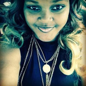 Meet your Posher, Deanna