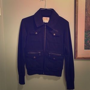 Billabong black jacket 20% Off w Bundle!