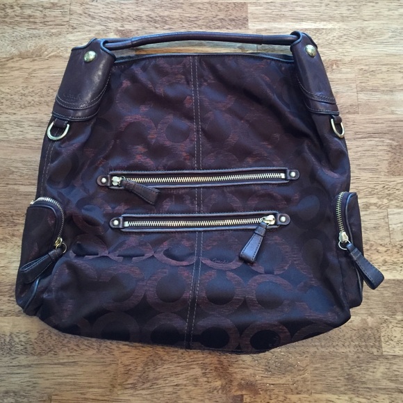 Coach purse brown with gold hardware