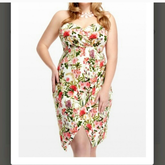 Fashion to figure plus size strapless tulip dress