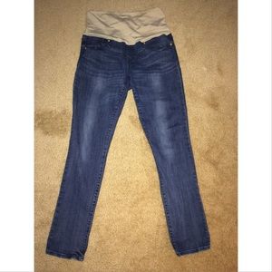 GAP ALWAYS SKINNY MATERNITY JEANS