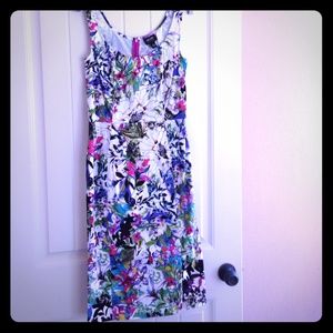 Sleeveless Nicole Miller dress.