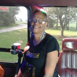 Meet your Posher, Camille