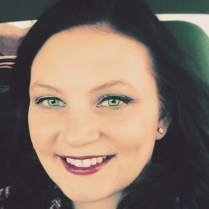 Meet your Posher, Mandie