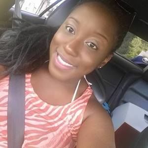 Meet your Posher, Renee