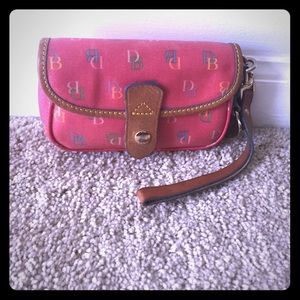 Dooney & Bourke wristlet!