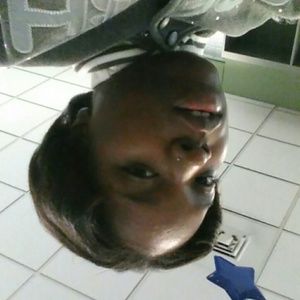 Meet your Posher, Kiera