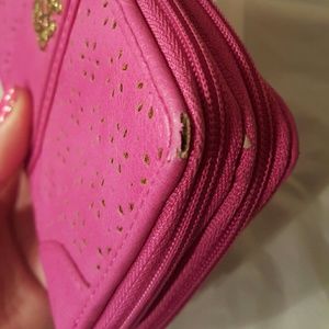 Extra pics of Jessica Simpson wallet