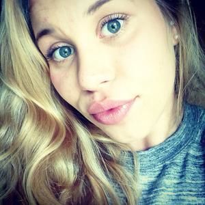 Meet your Posher, Karly