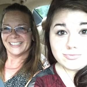 Meet your Posher, Tiffany