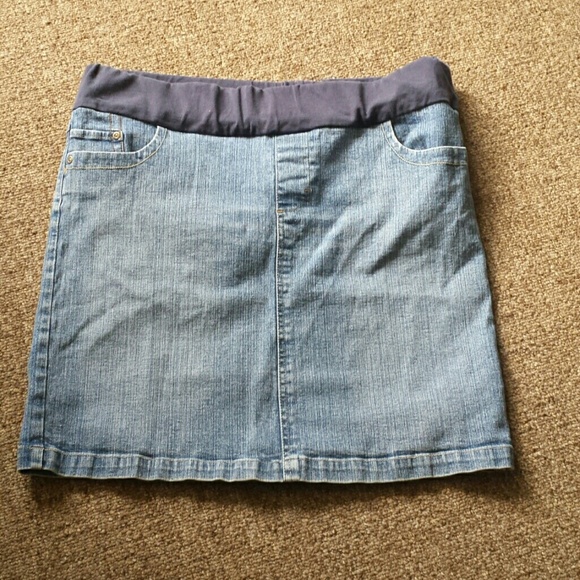 Maternity skirt