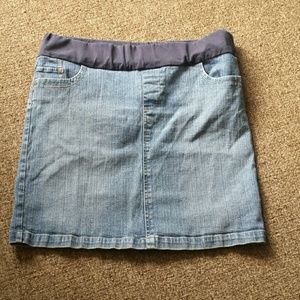 Maternity skirt