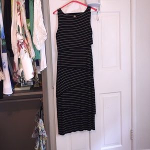 Sexy Slimming Black Stripe Sleeveless Maxi size M