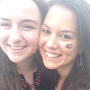 Meet your Posher, Claire