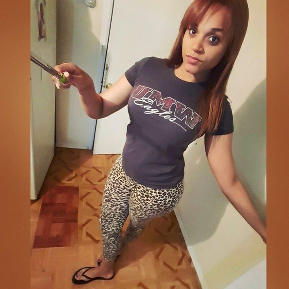 Meet your Posher, Darling - Picture 1 of 1