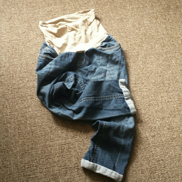 Maternity Capri
