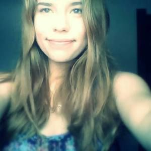 Meet your Posher, Julia