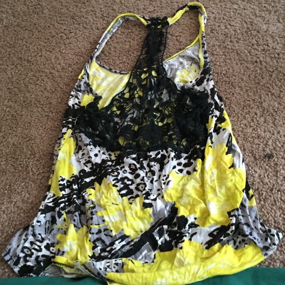 Tank top - Picture 2 of 3