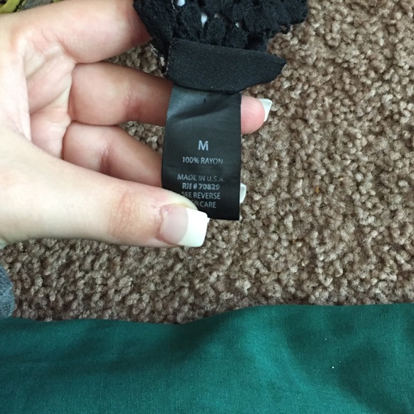 Tank top - Picture 3 of 3