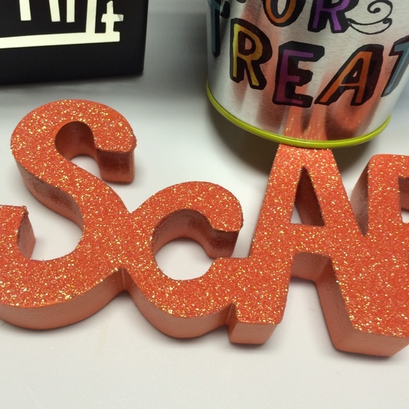 ❌SOLD❌ 🎃 Halloween Bundle - Picture 3 of 4