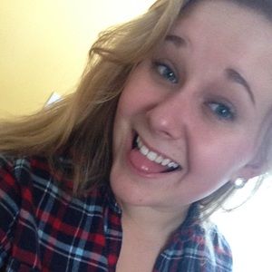 Meet your Posher, Savannah