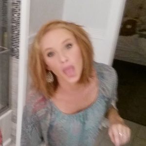 Meet your Posher, Stormy