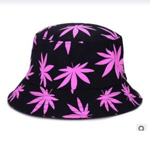 Weed leaf bucket hat