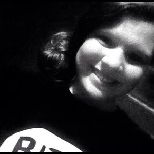 Meet your Posher, Dana