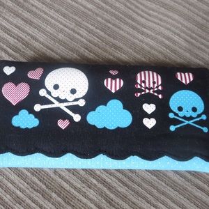 Lounge fly black and blue folded wallet