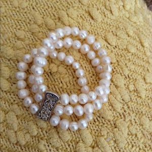 Bracelet  Fresh water pearl