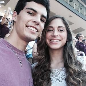 Meet your Posher, Leanna