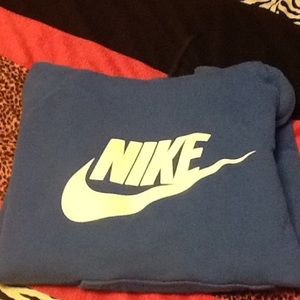 Nike sweatshirt