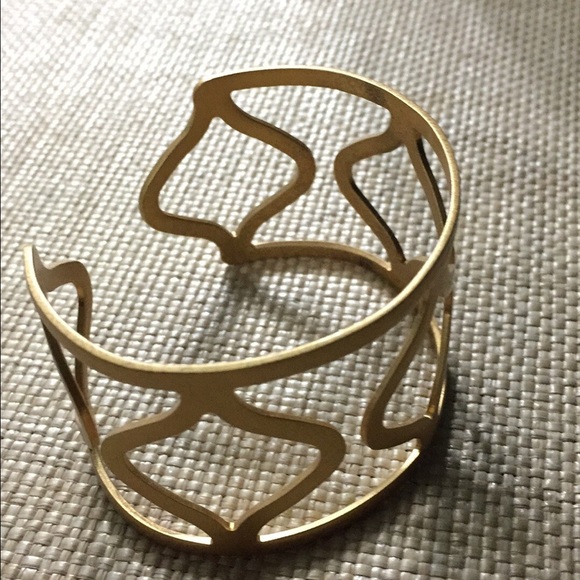 Premier design bracelet