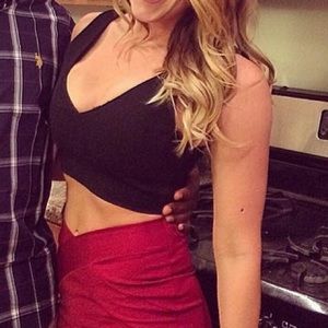 Akira black zip crop top