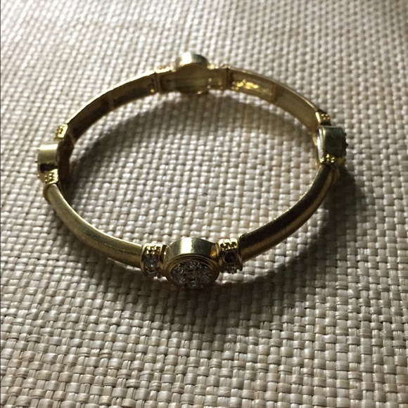 Premier design bracelet