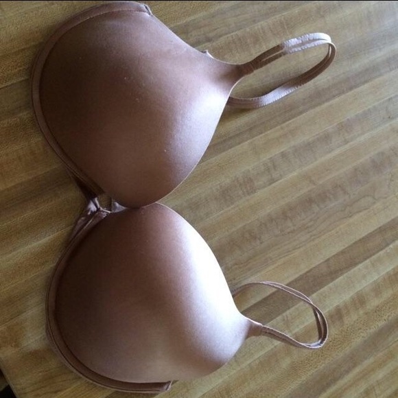 Victoria's Secret 38D Nude Bra
