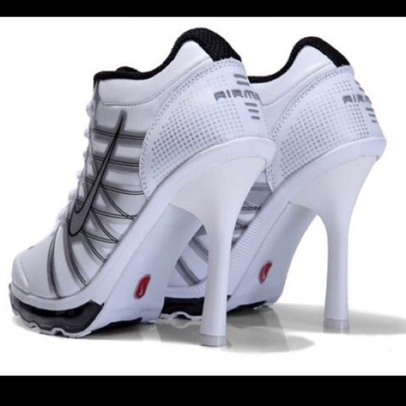 Nike Air Max High Heels - Picture 2 of 4